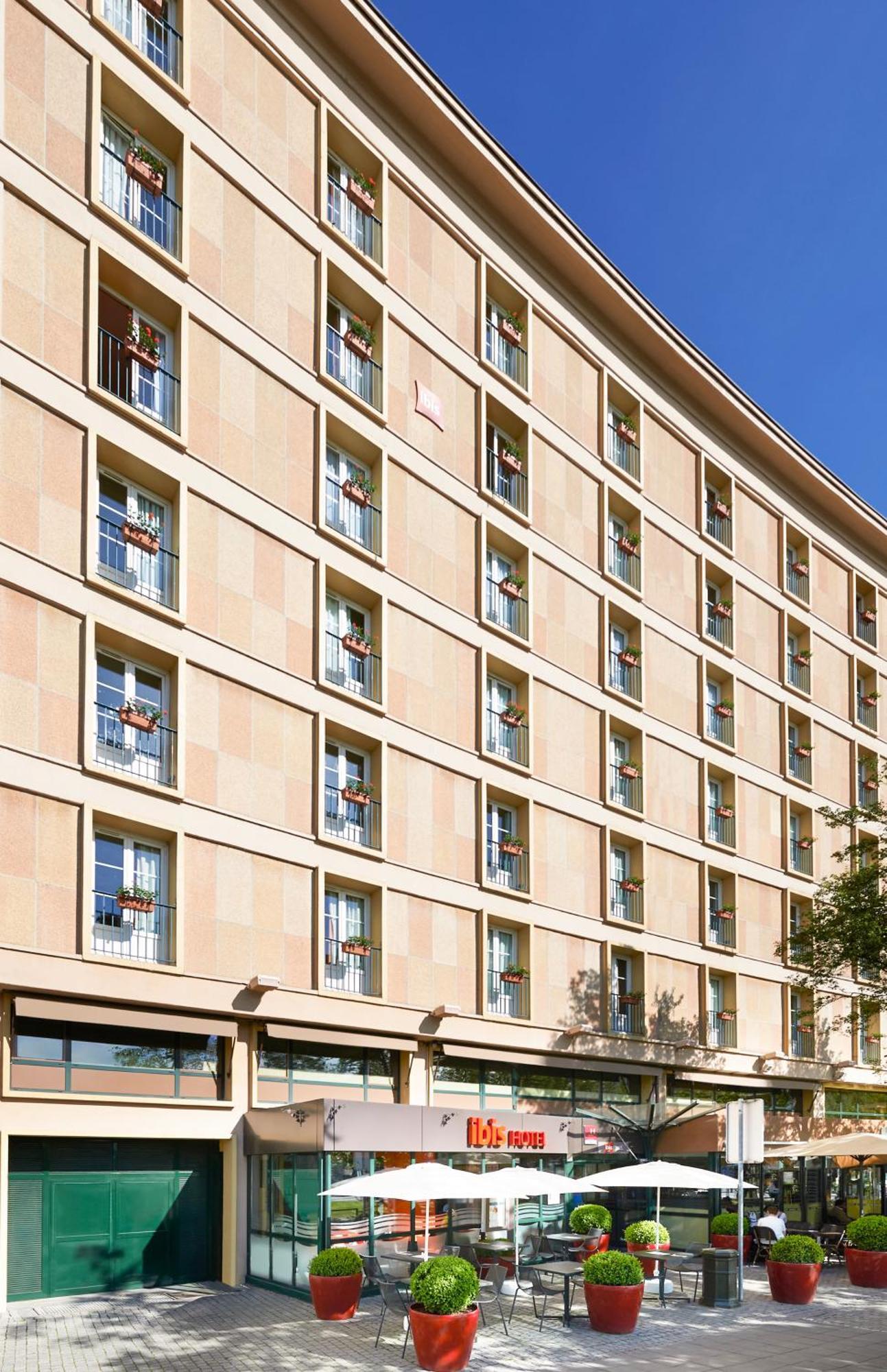 Ibis Strasbourg Centre Gare Hotel Exterior foto